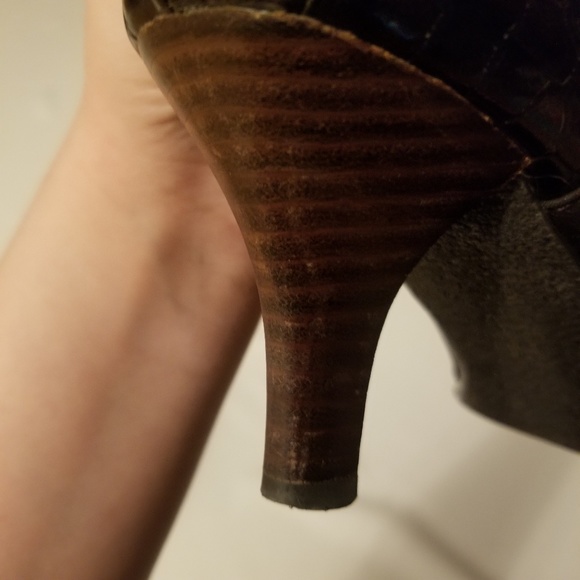 Liz Claiborne Heels - Picture 4 of 5